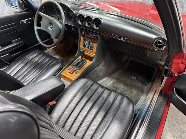 1981 Mercedes-Benz C-CLASS C 300 380 SL
