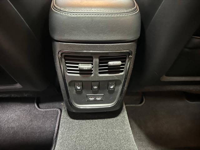 2023 Chrysler 300 300S