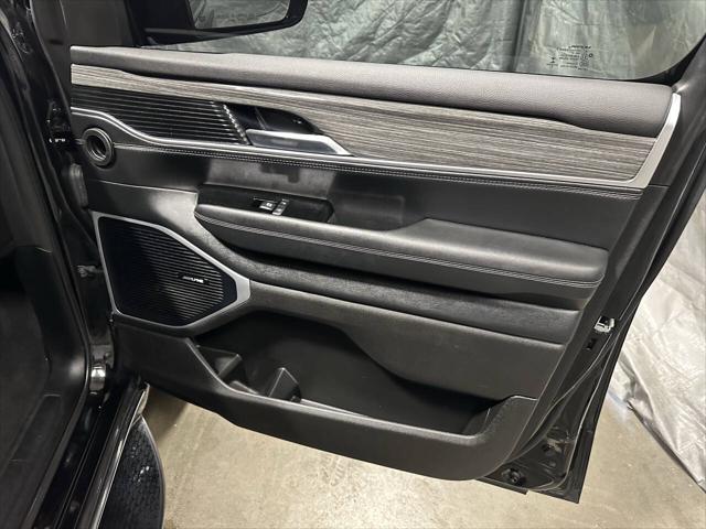 2022 Jeep Wagoneer Series II 4x4
