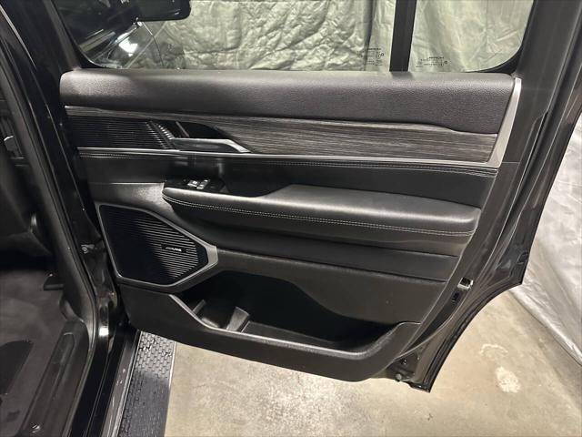 2022 Jeep Wagoneer Series II 4x4