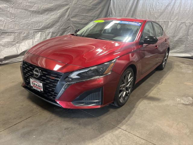 2023 Nissan Altima SR VC-Turbo FWD