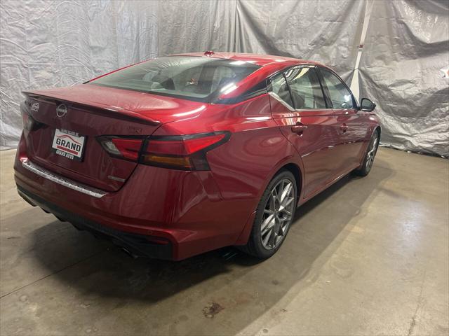 2023 Nissan Altima SR VC-Turbo FWD