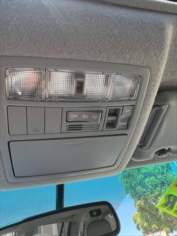 2011 Toyota Highlander Base V6