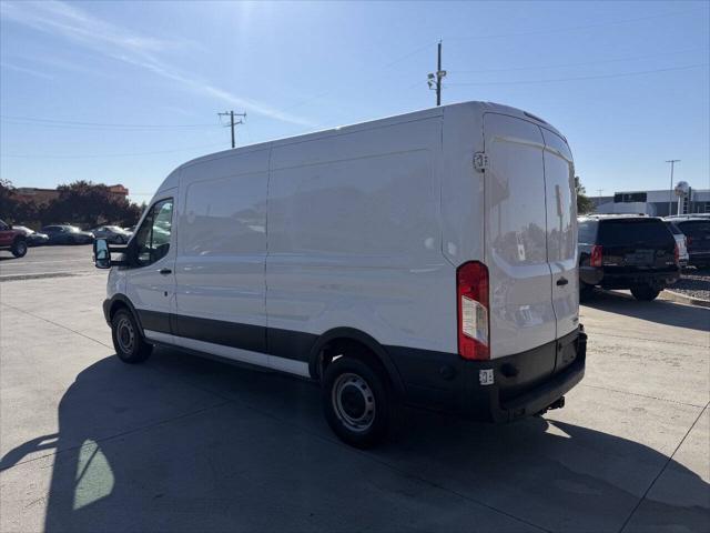 2017 Ford Transit 150 3dr LWB Medium Roof Cargo Van w/Sliding Passenger Side Door