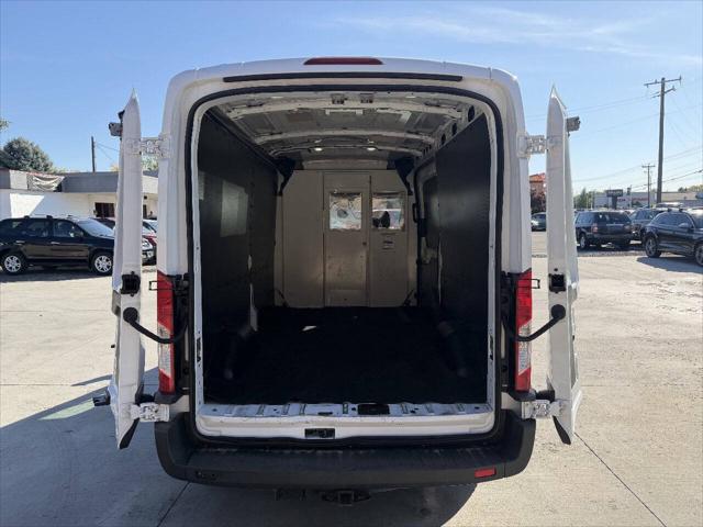2017 Ford Transit 150 3dr LWB Medium Roof Cargo Van w/Sliding Passenger Side Door
