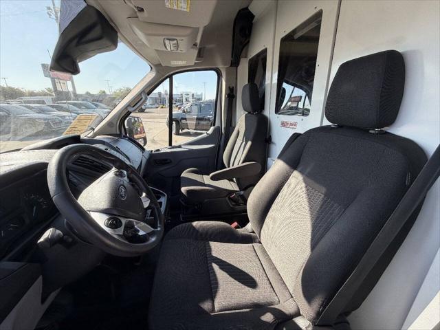 2017 Ford Transit 150 3dr LWB Medium Roof Cargo Van w/Sliding Passenger Side Door