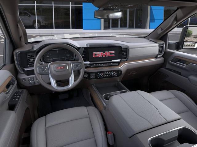2026 GMC Sierra 2500HD Crew Cab, Standard Bed, SLT, 4WD
