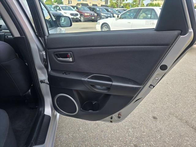2004 Mazda Mazda3 s
