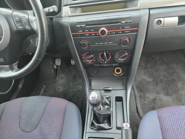 2004 Mazda Mazda3 s
