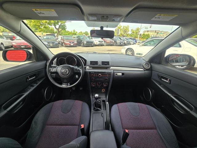 2004 Mazda Mazda3 s