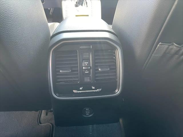 2018 Porsche Macan Sport Edition