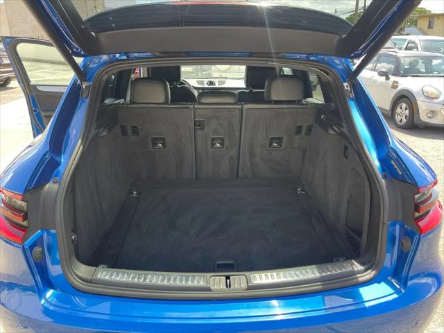 2018 Porsche Macan Sport Edition