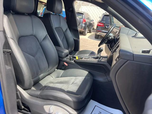 2018 Porsche Macan Sport Edition