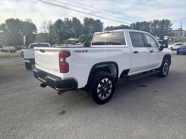 2024 Chevrolet Silverado 2500HD 4WD Crew Cab Standard Bed Custom