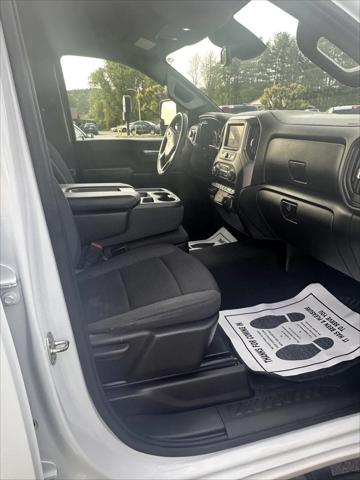 2024 Chevrolet Silverado 2500HD 4WD Crew Cab Standard Bed Custom