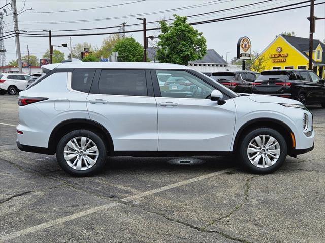 2026 Mitsubishi Outlander ES 1.5T S-AWC