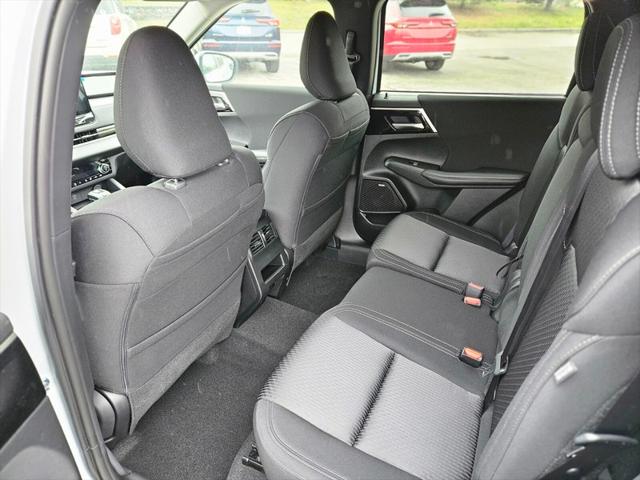 2026 Mitsubishi Outlander ES 1.5T S-AWC