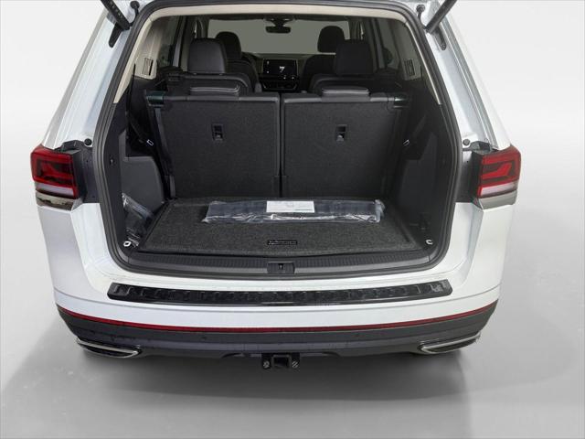 2026 Volkswagen Atlas SE with Technology