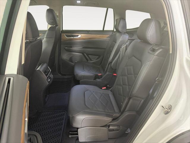 2026 Volkswagen Atlas SE with Technology