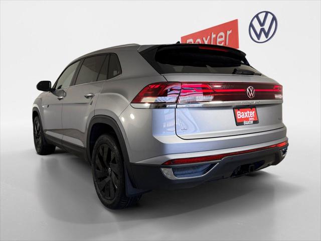 2026 Volkswagen Atlas Cross Sport SE with Technology