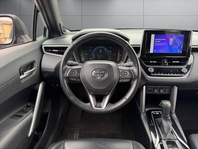 2023 Toyota Corolla Cross Hybrid XSE