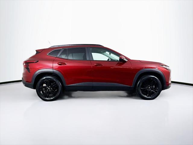 2024 Chevrolet Trax FWD LT