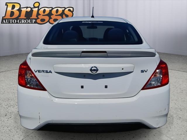 2018 Nissan Versa 1.6 SV