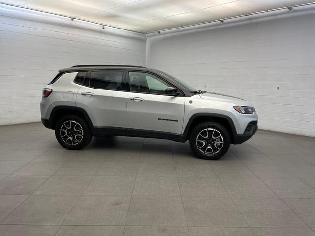 2026 Jeep Compass COMPASS TRAILHAWK 4X4