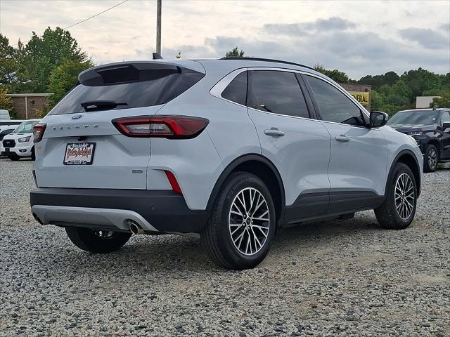 2025 Ford Escape PHEV