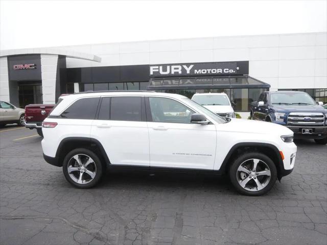 2024 Jeep Grand Cherokee Limited 4x4 for sale in Forest Lake, MN