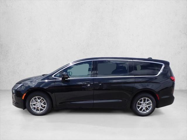 2027 Chrysler Pacifica PACIFICA SELECT
