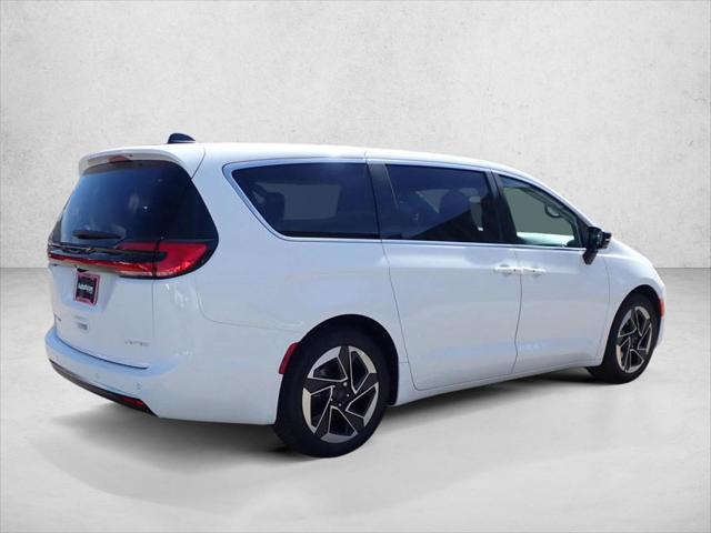 2027 Chrysler Pacifica Limited