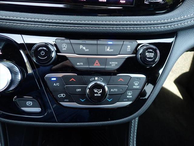 2027 Chrysler Pacifica Limited