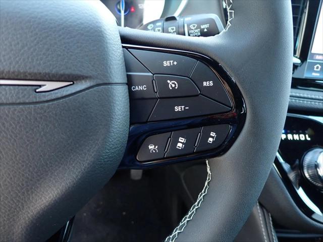 2027 Chrysler Pacifica Limited