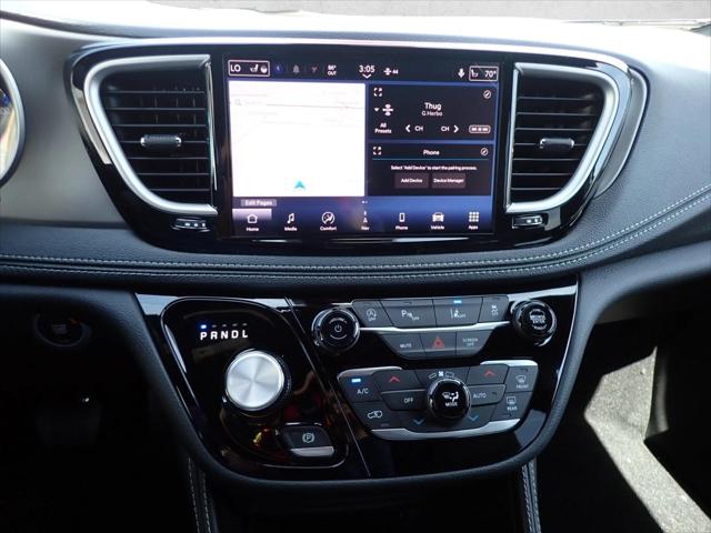 2027 Chrysler Pacifica Limited
