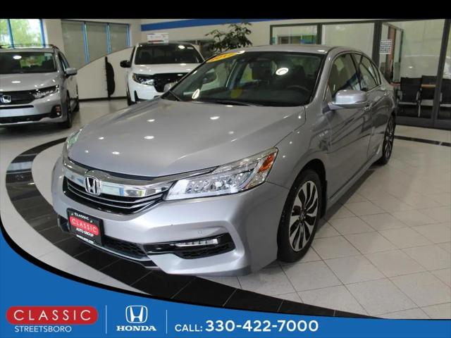 2017 Honda Accord Hybrid Touring for sale in Streetsboro, OH