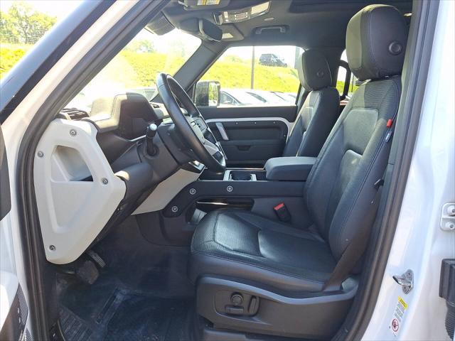 2023 Land Rover Defender 110 X-Dynamic SE