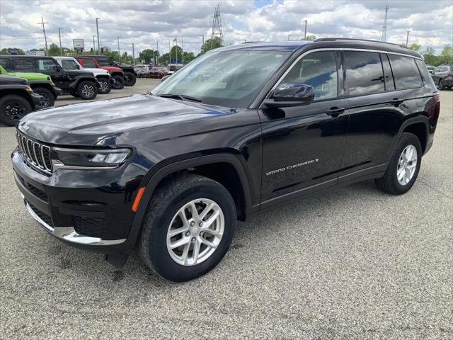2022 Jeep Grand Cherokee L Laredo 4x4