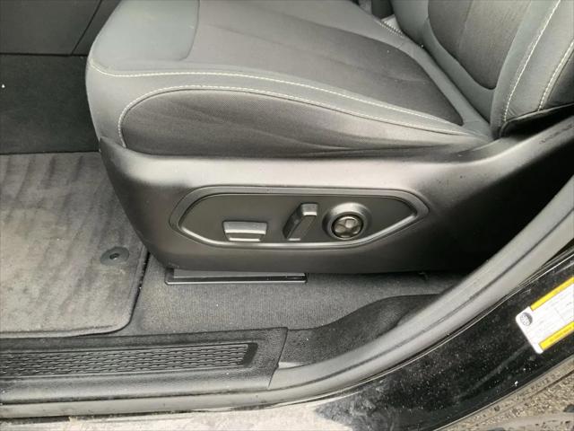 2022 Jeep Grand Cherokee L Laredo 4x4
