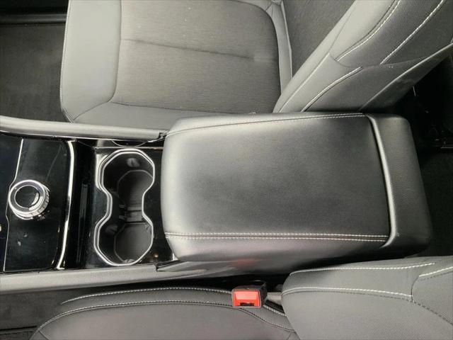2022 Jeep Grand Cherokee L Laredo 4x4