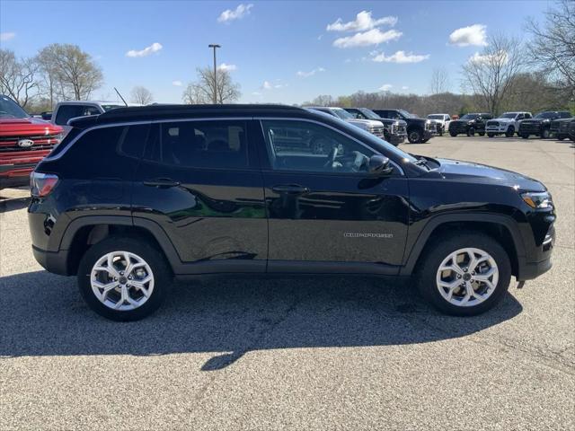 2025 Jeep Compass Latitude 4x4