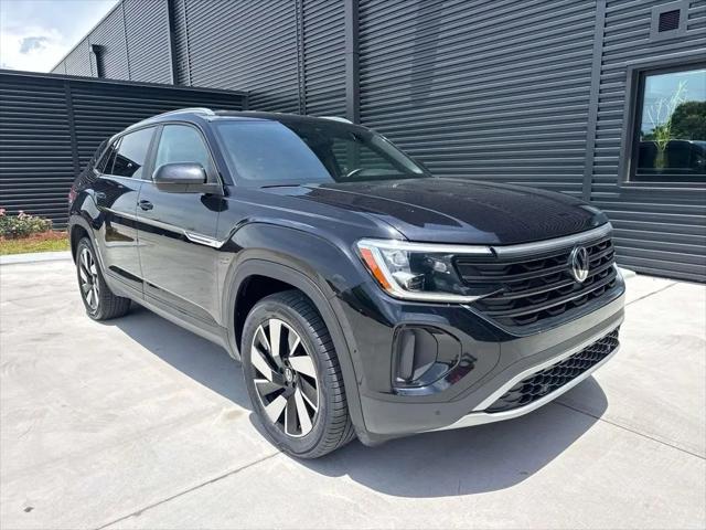 2025 Volkswagen Atlas Cross Sport 2.0T SE w/Technology