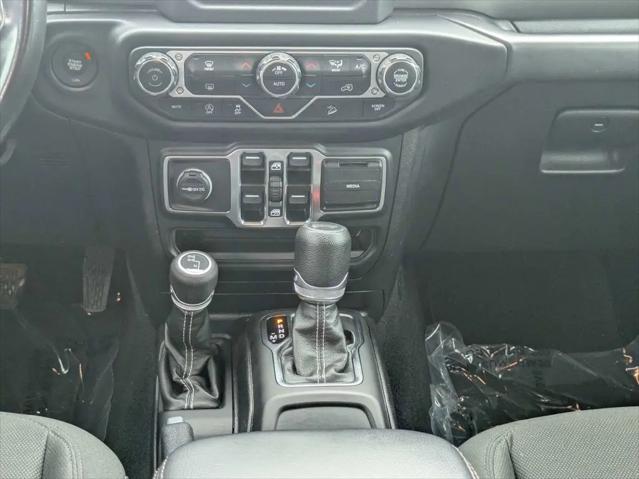 2020 Jeep Wrangler Sahara 4x4