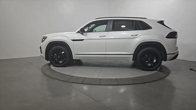 2026 Volkswagen Atlas Cross Sport SEL R-Line Black