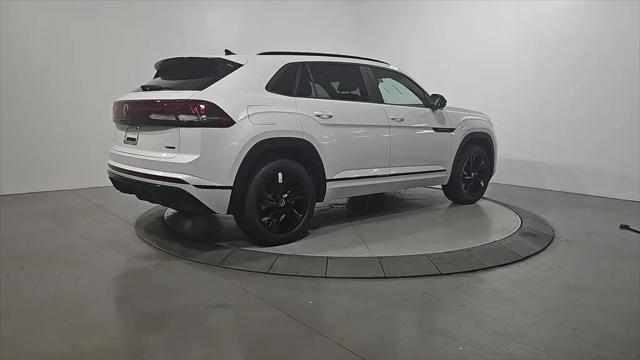 2026 Volkswagen Atlas Cross Sport SEL R-Line Black