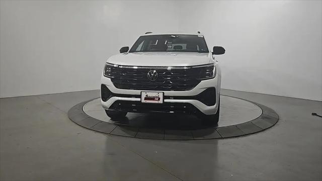 2026 Volkswagen Atlas Cross Sport SEL R-Line Black