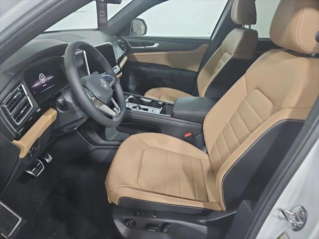 2026 Volkswagen Atlas Cross Sport SEL R-Line Black