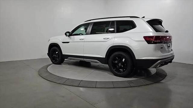 2026 Volkswagen Atlas Peak Edition