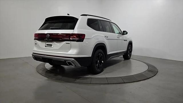2026 Volkswagen Atlas Peak Edition