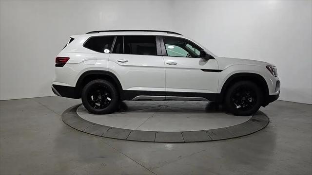 2026 Volkswagen Atlas Peak Edition